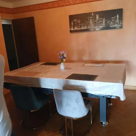 Vila Maison Avec Piscine